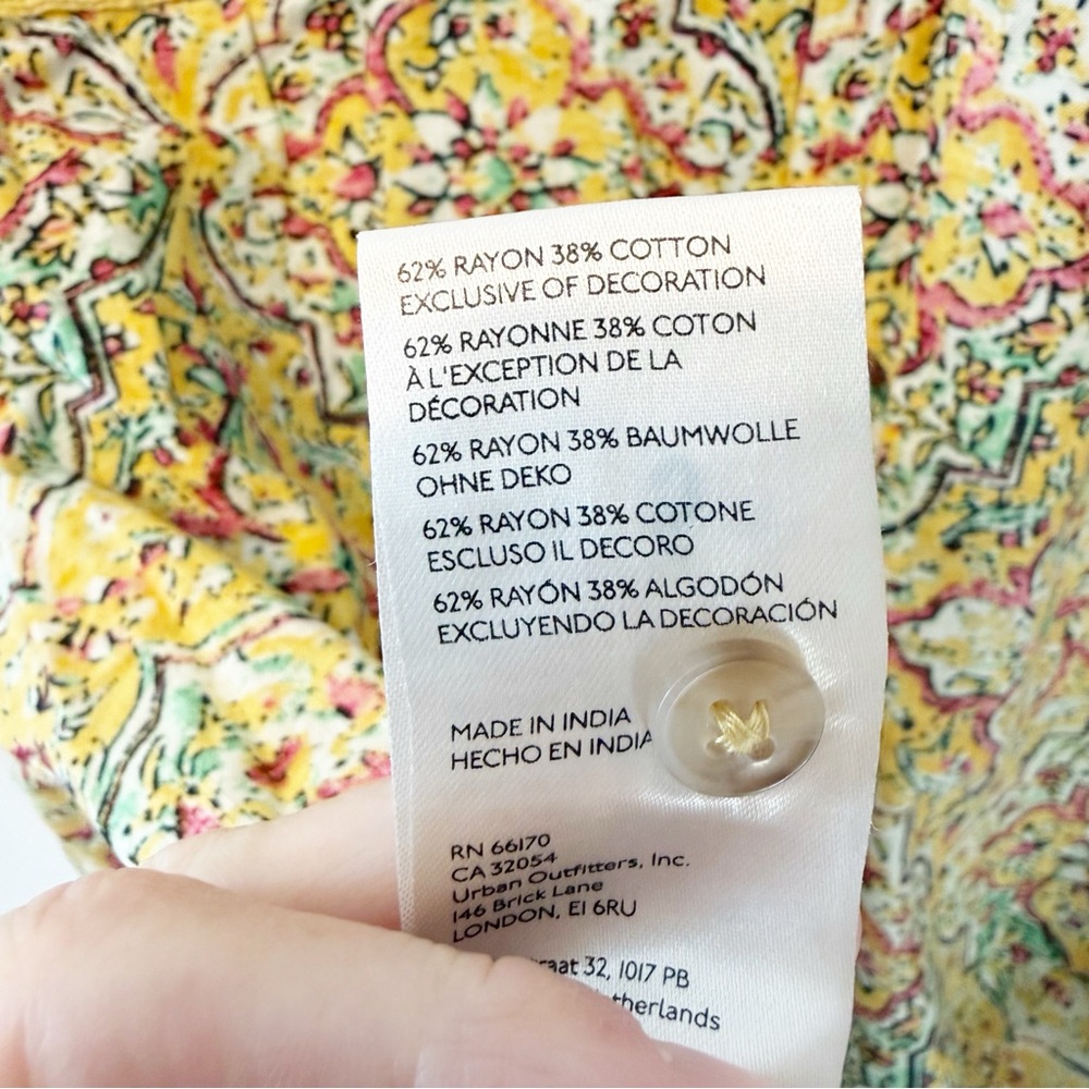 Anthropologie | Pilcro Pintuck Peasant Blouse in a yellow floral print Large - Picture 11 of 13